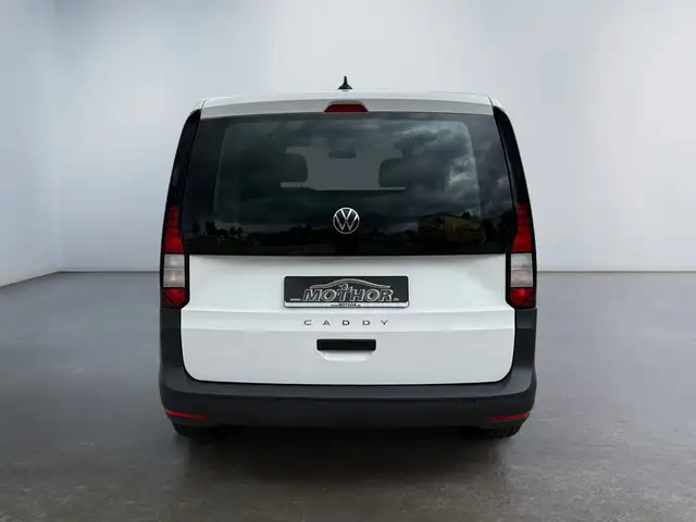 Volkswagen Caddy view 5