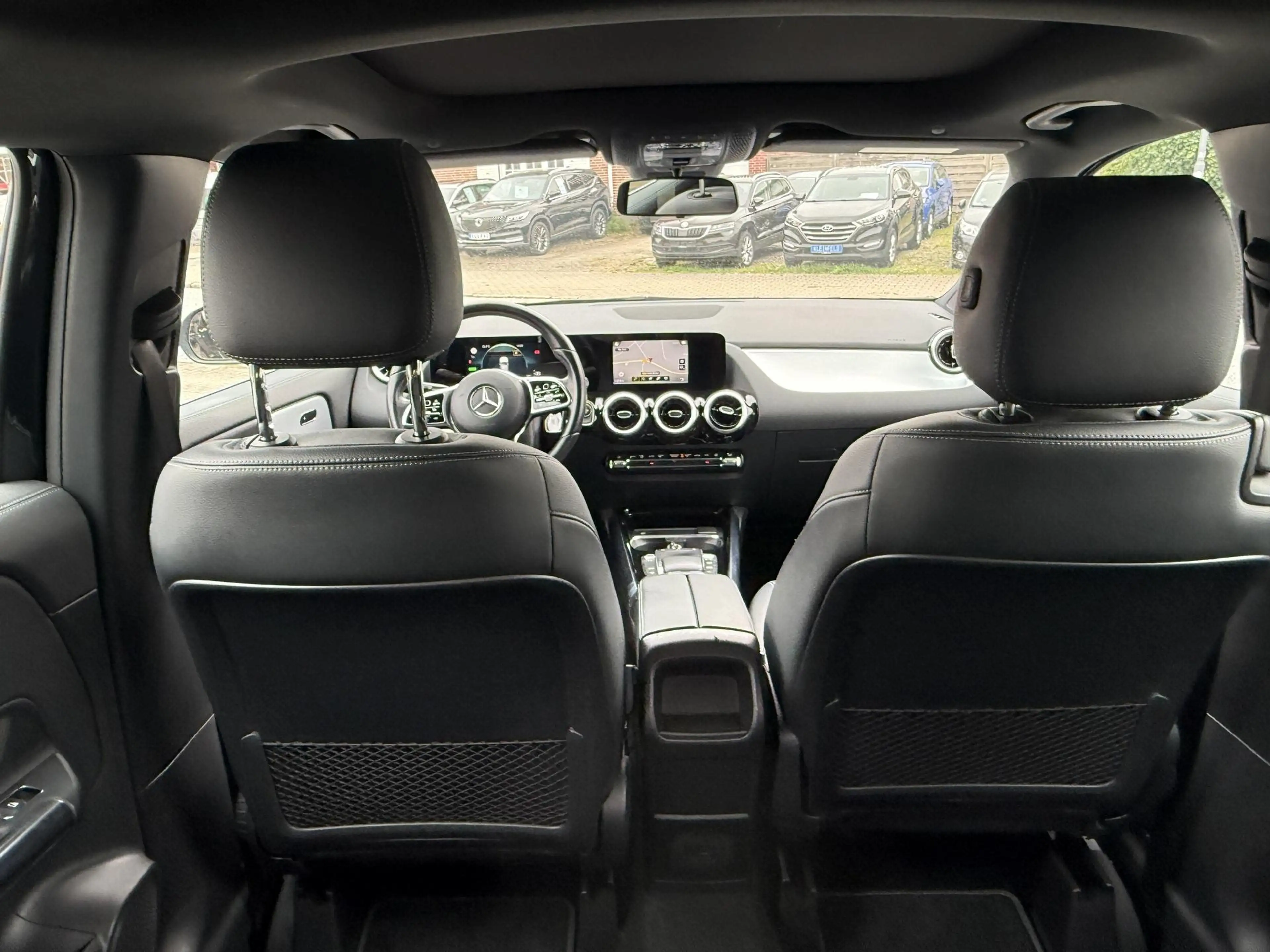Mercedes-Benz GLA 250 e "Progressive" DCT-Pano-Navi-Klimaauto.-GRA-MF... — photo 14