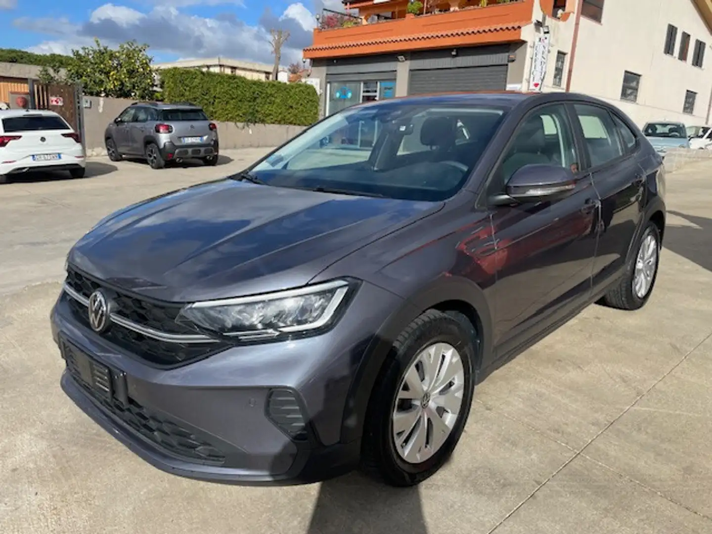 Volkswagen Taigo 1.0 TSI 95 CV Life Grigio - 1