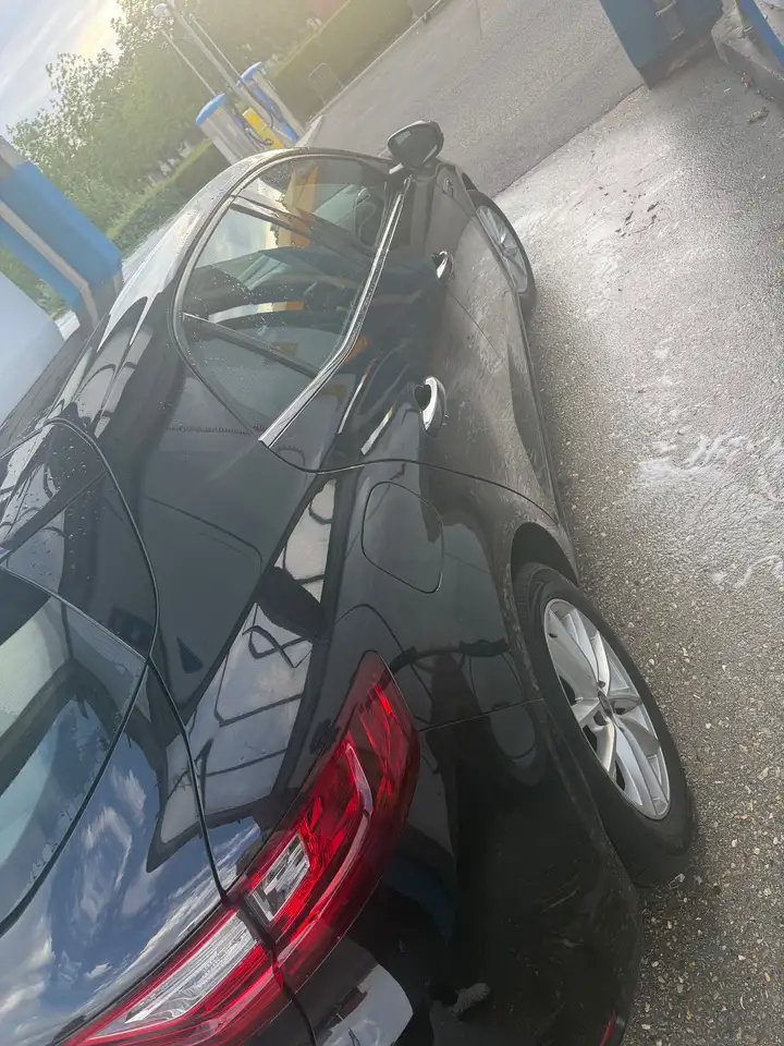 Renault Megane Berline — photo 5