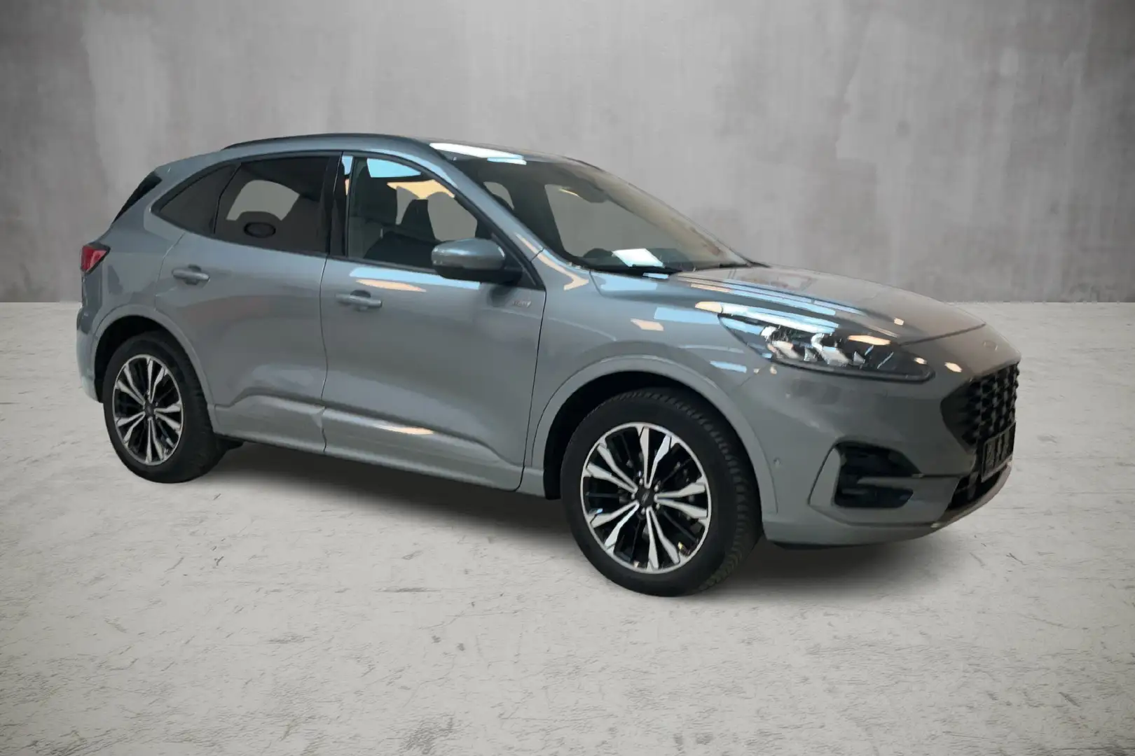 Ford Kuga 2.5 225 pk PHEV ST-Line X Winter Pack, Driver Assi Zilver - 2