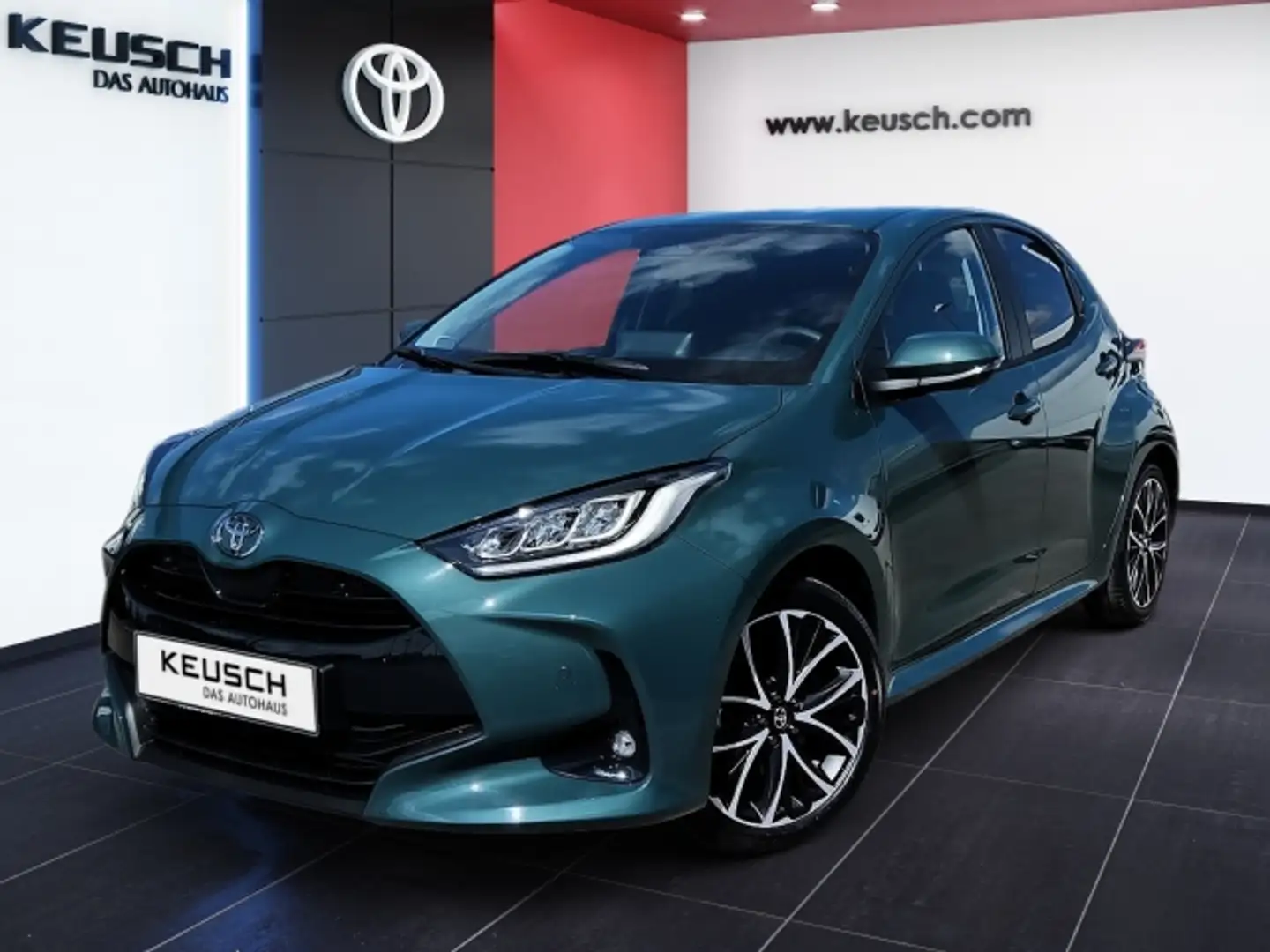 TOYOTA Yaris