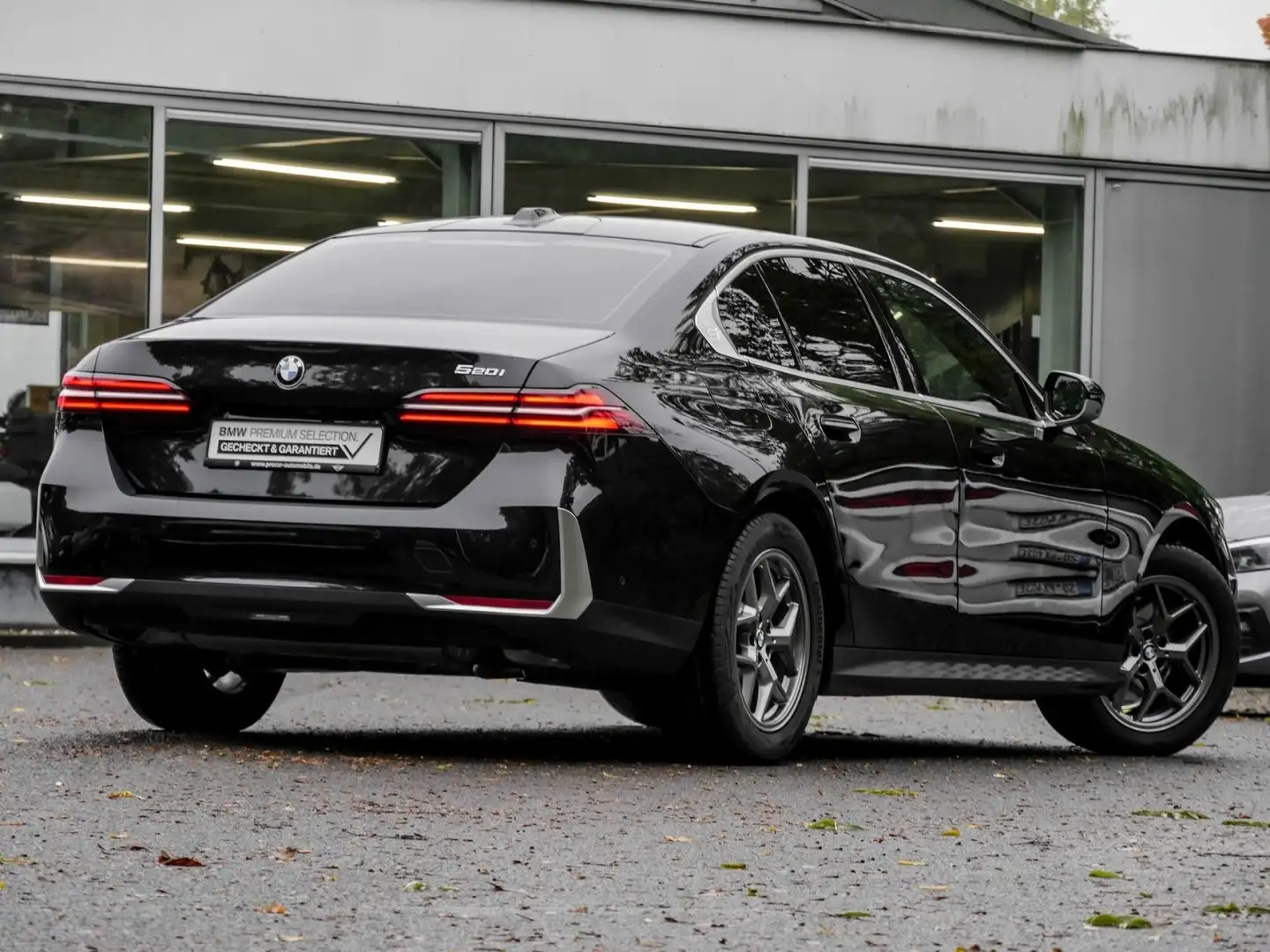 BMW 520 i ADAPT.LED+HuD+PANO+DA+PA PLUS Schwarz - 2