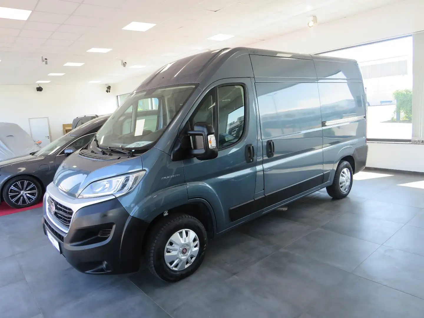 Fiat Ducato 4 Sarg Bestattungswagen / Leichenwagen Grau - 1