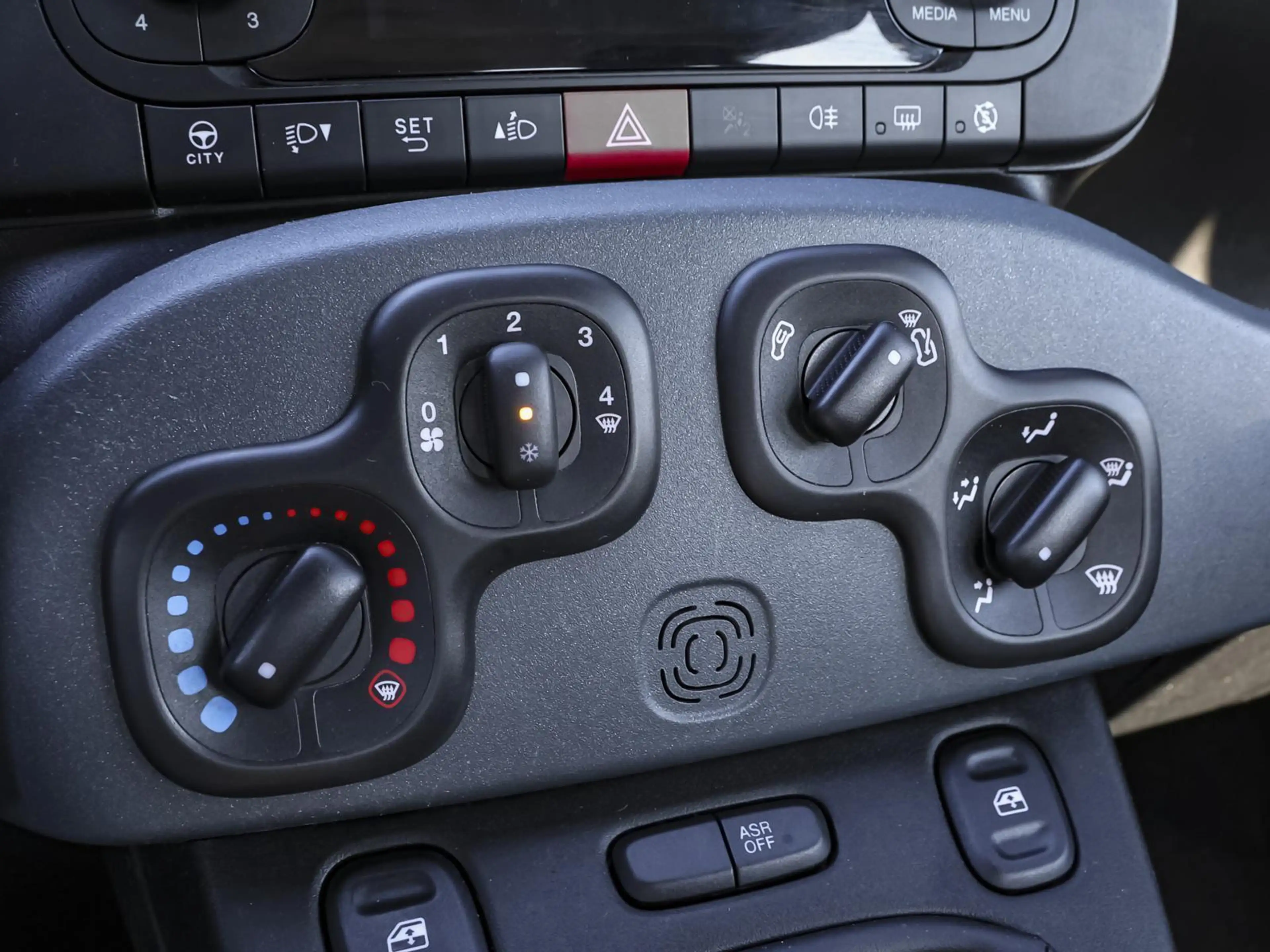 Fiat Panda 1.2  ALLWETTER KLIMA — photo 11