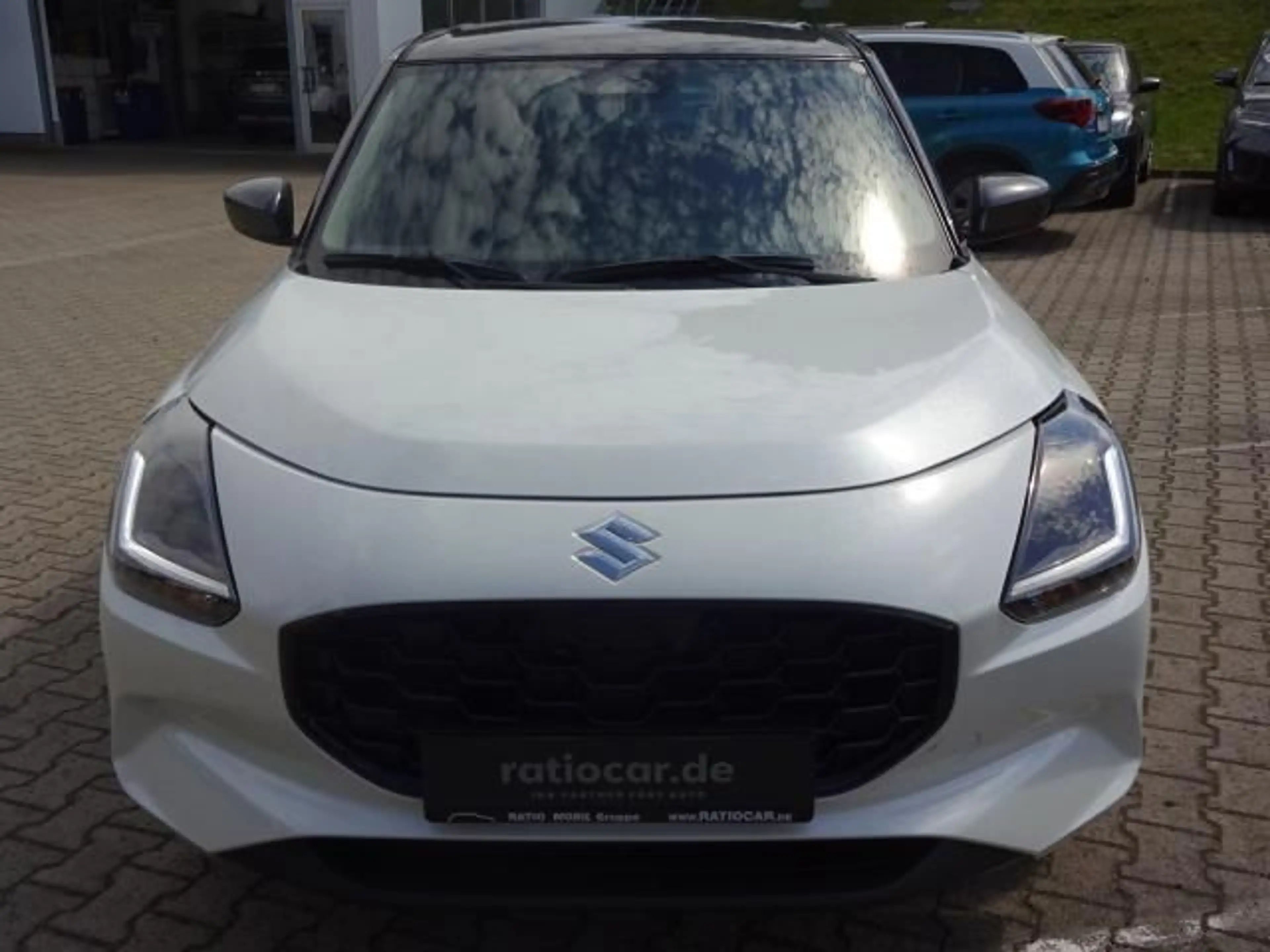 Suzuki Swift SWIFT 1.2 DUALJET ALLGRIP COMFORT NAVI SITZHEIZ. — photo 10