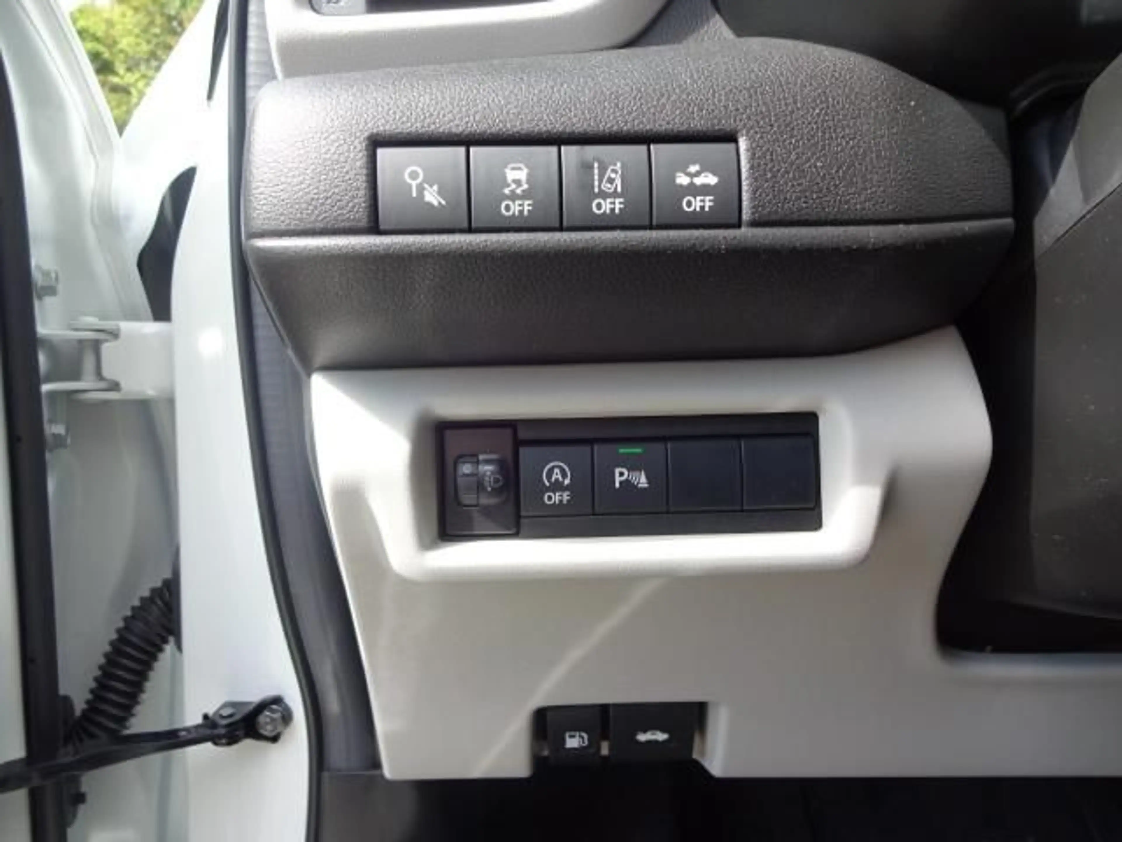 Suzuki Swift SWIFT 1.2 DUALJET ALLGRIP COMFORT NAVI SITZHEIZ. — photo 14