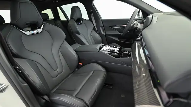 BMW 540 d xDrive Ansicht 22