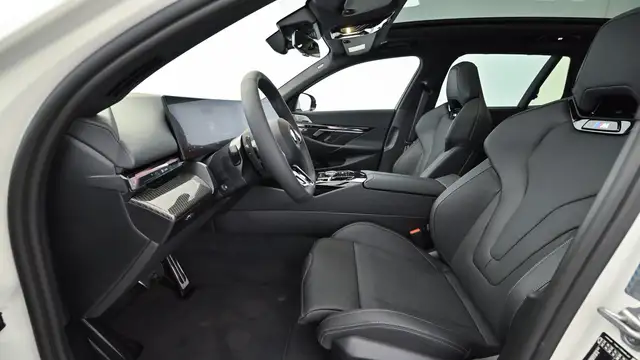 BMW 540 d xDrive Ansicht 11