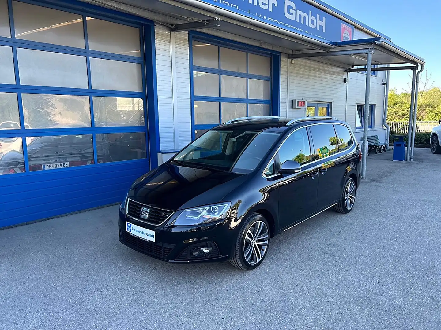 SEAT Alhambra FR 1,4 TSI DSG Schwarz - 2