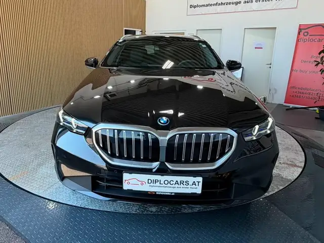 BMW 5 Series view 2
