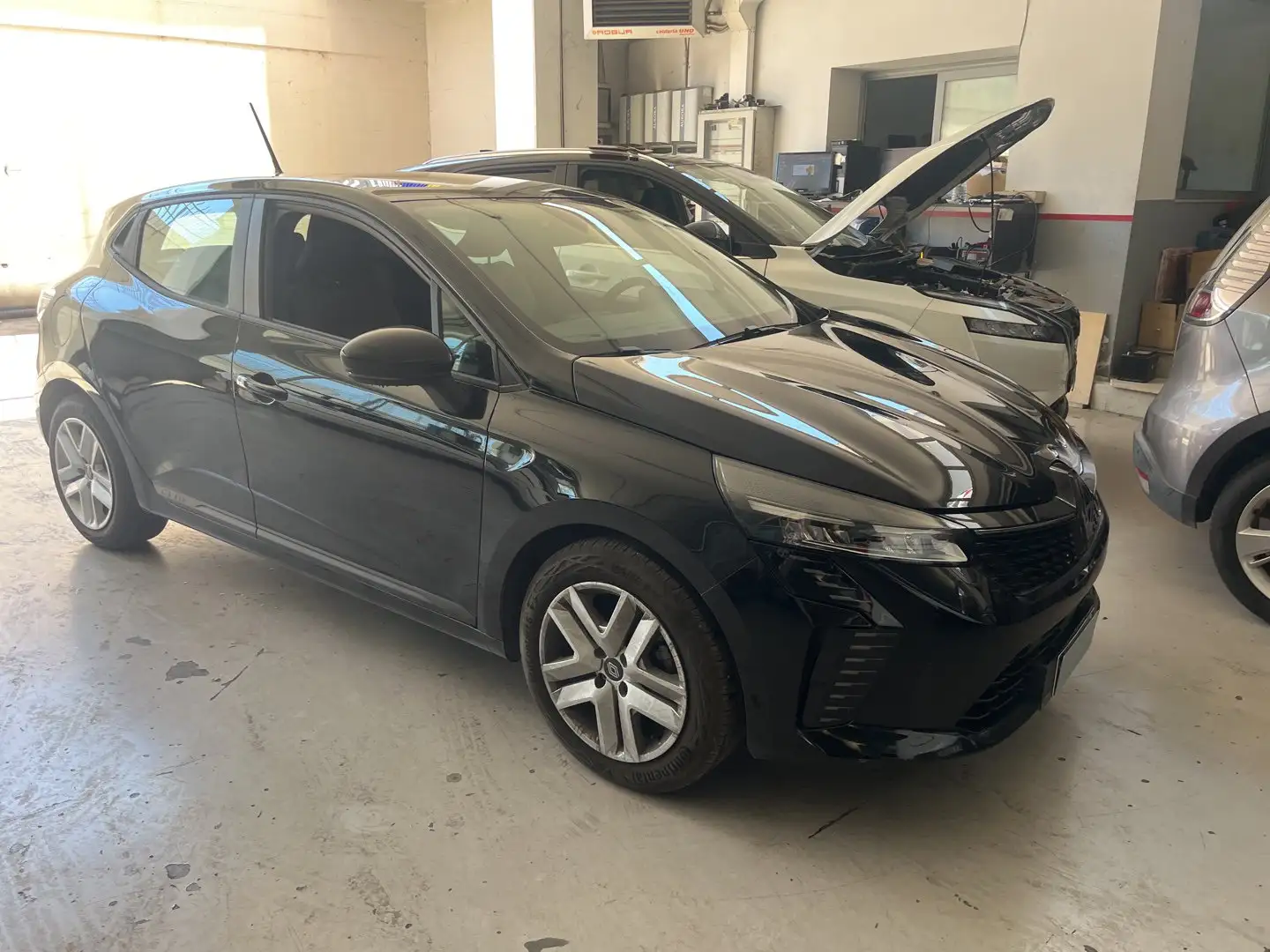 Renault Clio ECO-G 100 CV Evolution - 1