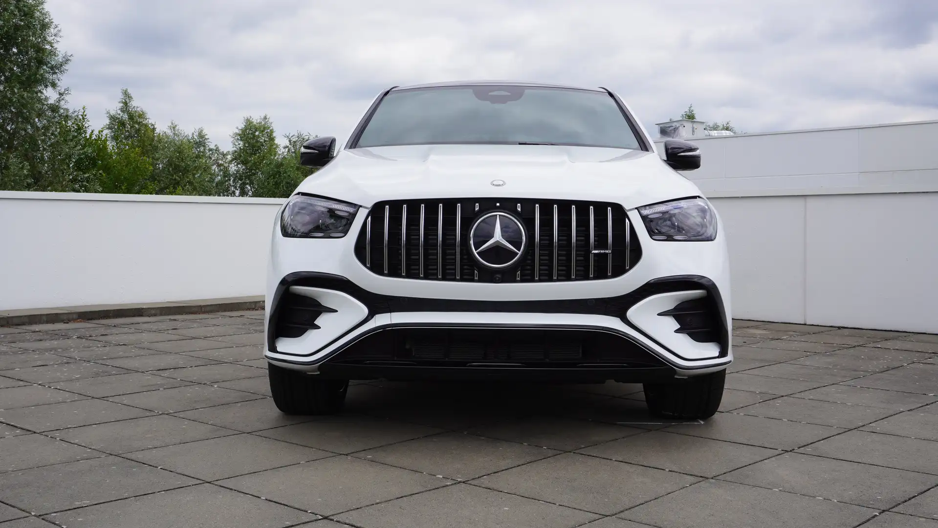 Mercedes-Benz GLE 53 AMG COUPE 4M 22" Nightpakket Leder Exclusief Panorama Wit - 2