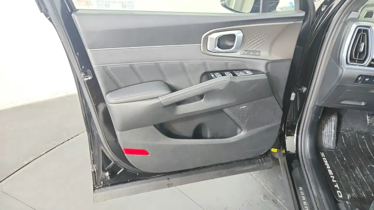 Kia Sorento снимка Kia Sorento