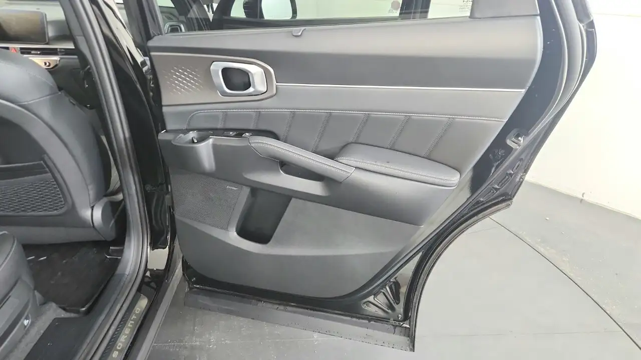 Kia Sorento снимка Kia Sorento