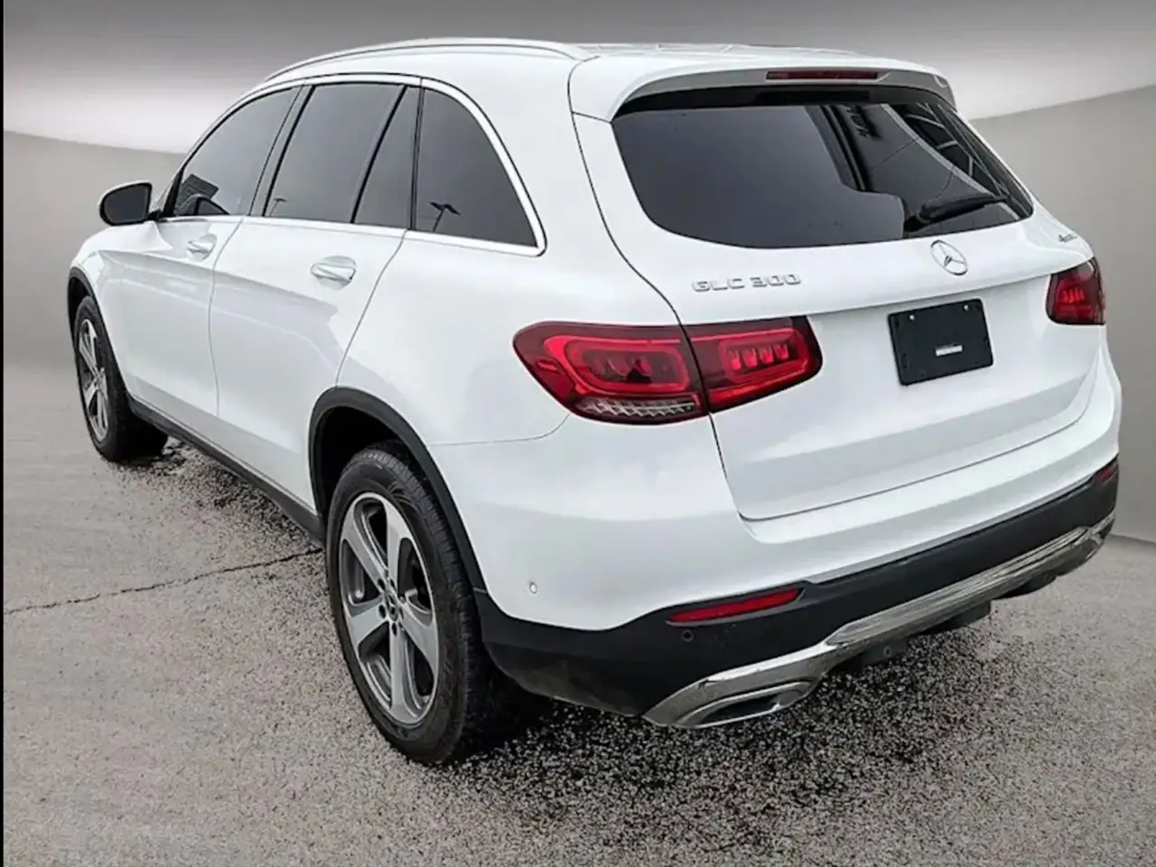 Mercedes-Benz GLC снимка Mercedes-Benz GLC