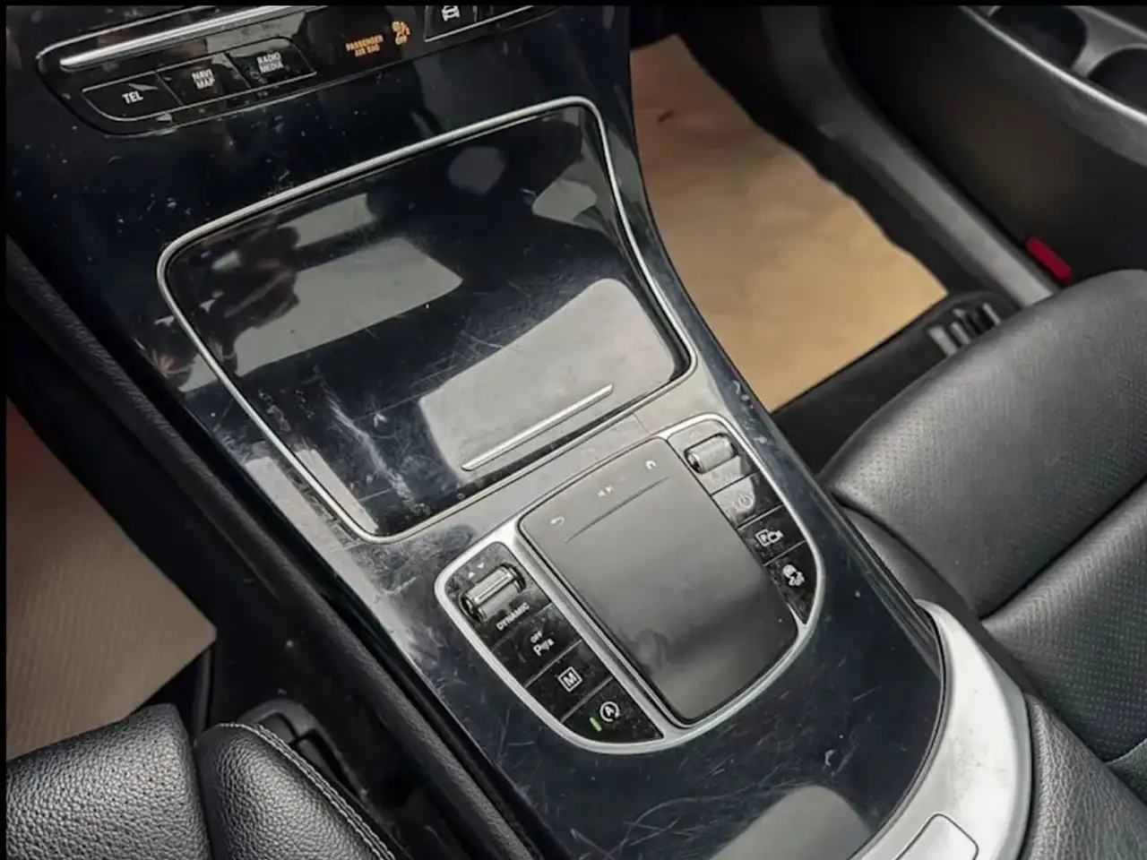 Mercedes-Benz GLC снимка Mercedes-Benz GLC