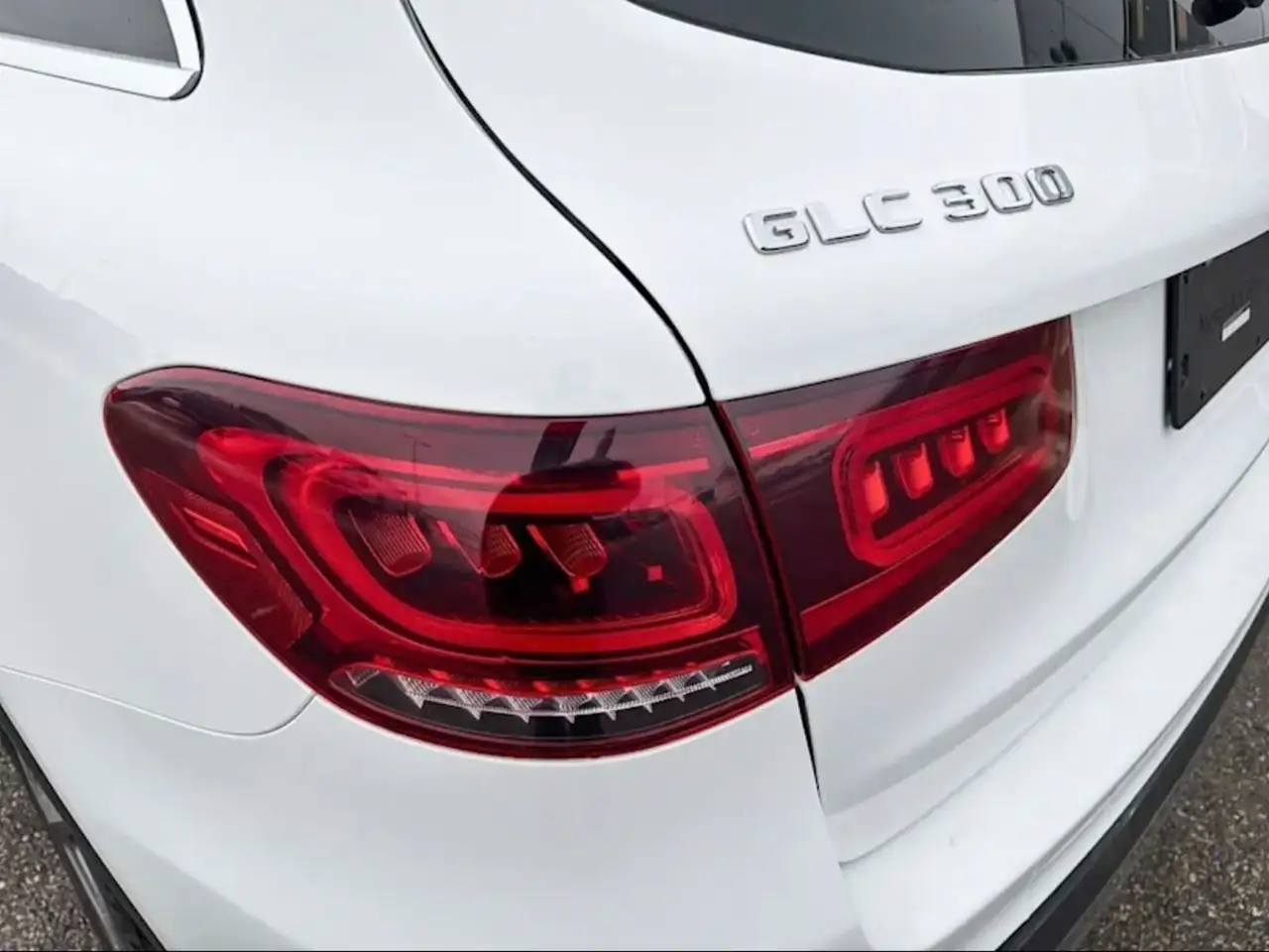 Mercedes-Benz GLC снимка Mercedes-Benz GLC