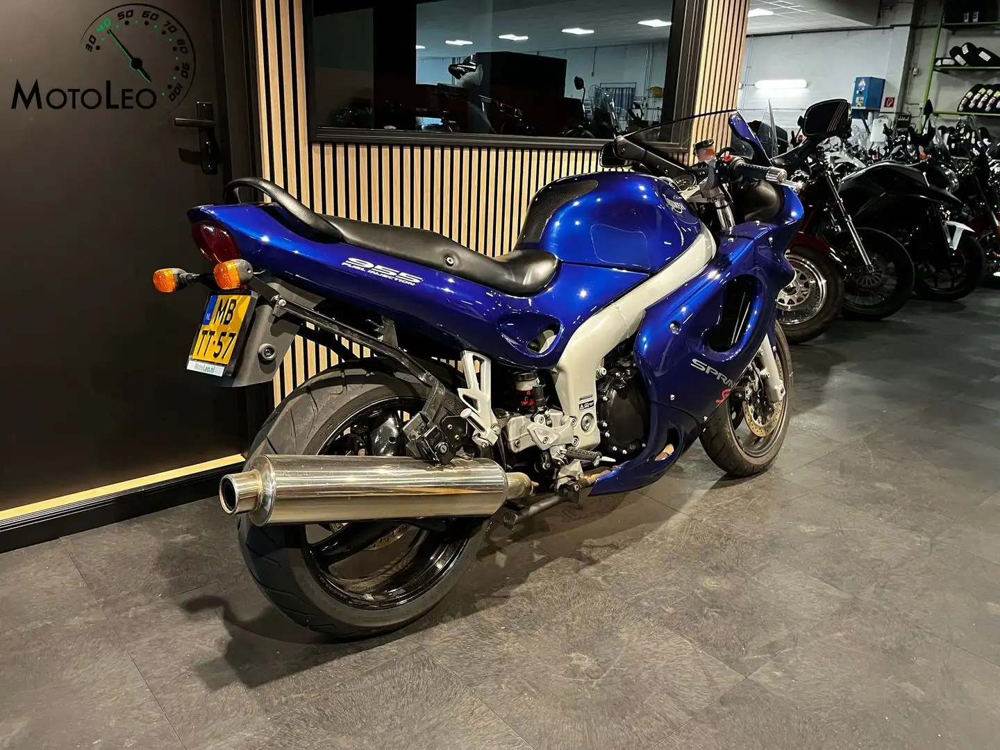 Triumph Sprint ST 955 Blauw - 2