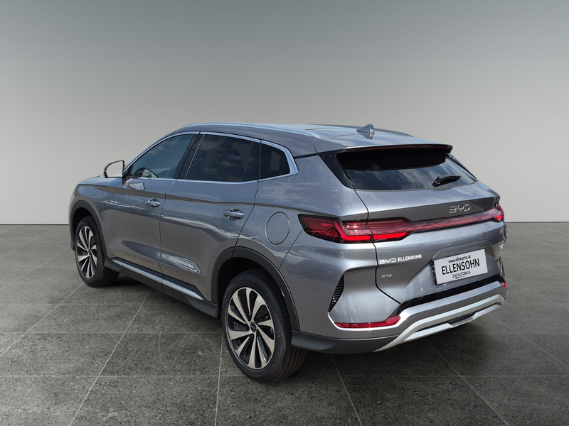 BYD Seal U DM-i Design AWD — photo 3