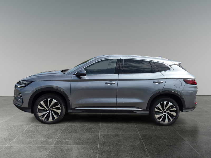 BYD Seal U DM-i Design AWD — photo 2
