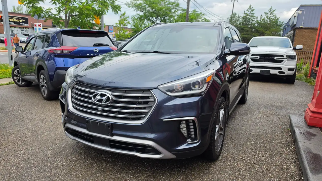 Hyundai SANTA FE photo Hyundai SANTA FE