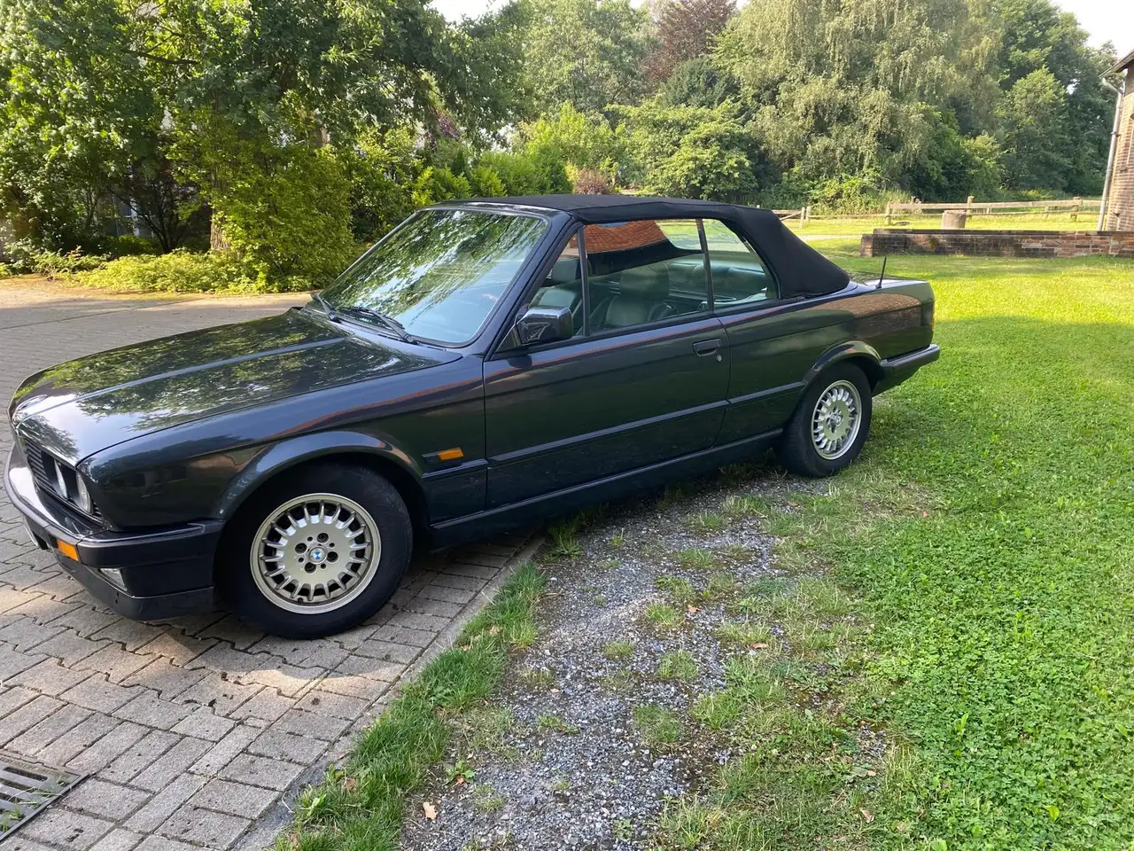 BMW 320i, foto 5