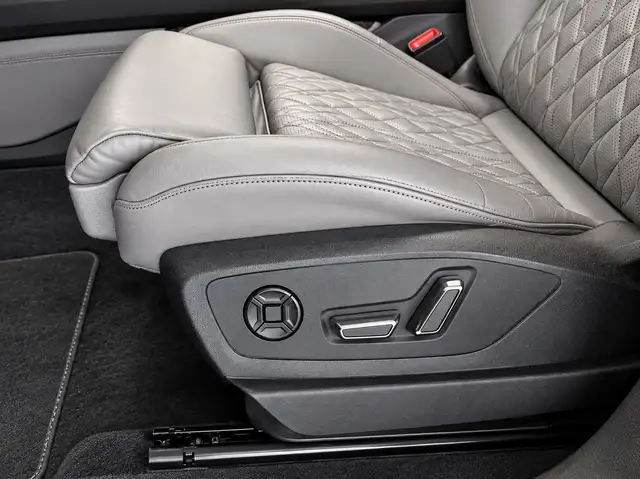 Audi E-Tron view 16