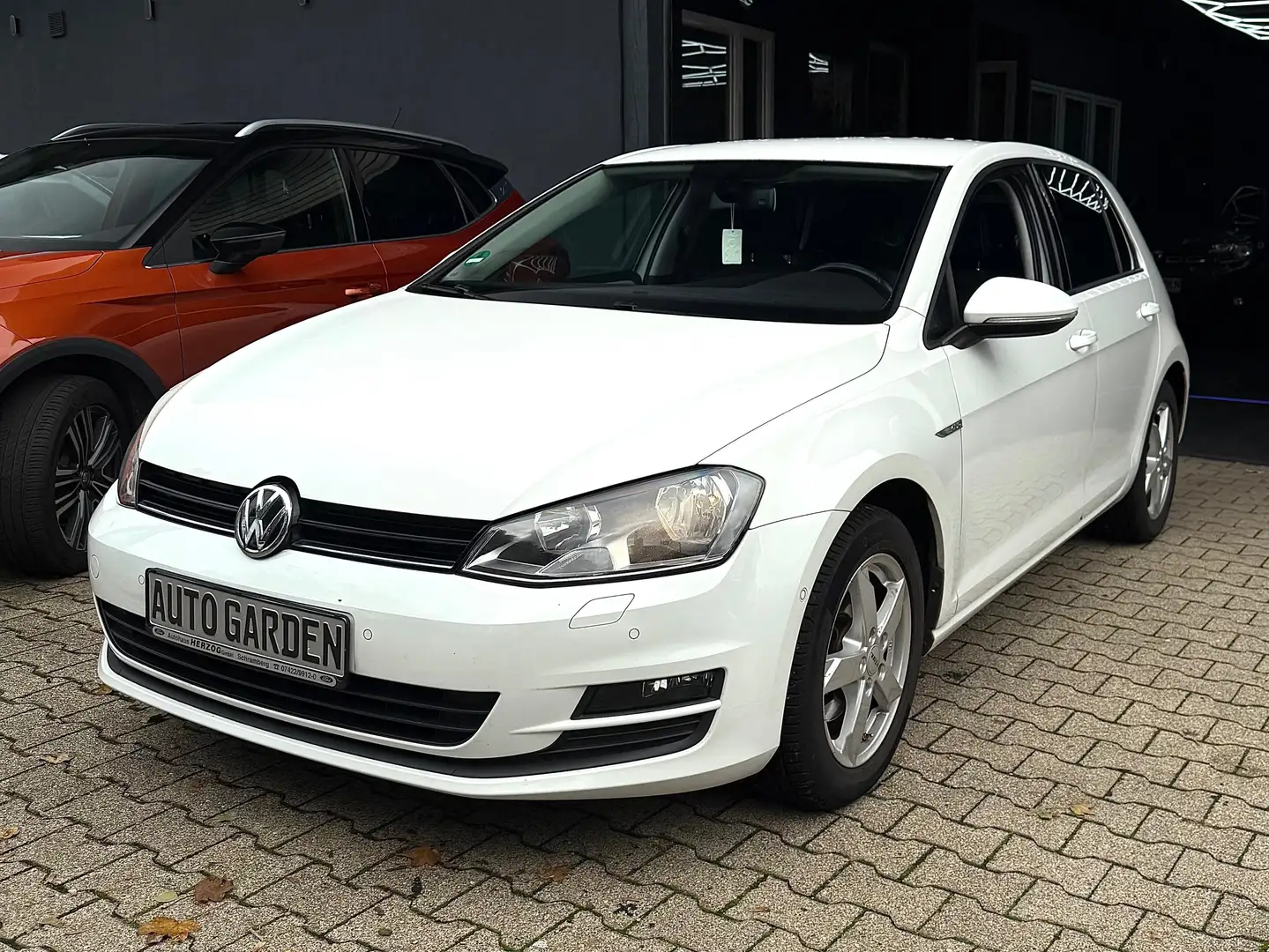Volkswagen Golf Comfortline BMT Blanc - 1