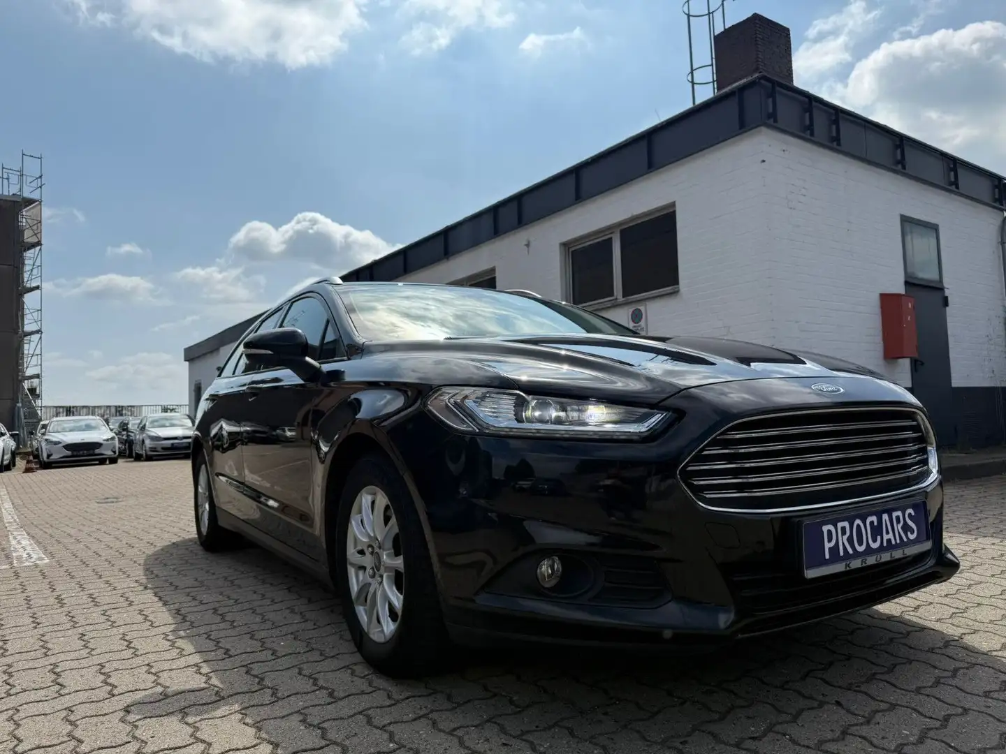 Ford Mondeo Turnier 1.5 Ecoboost *LED*NAVI*PARKASSIST Negro - 1