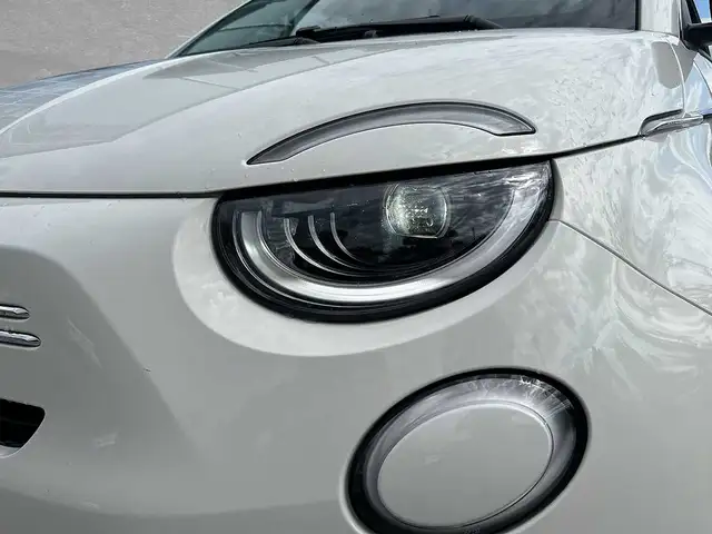 Fiat 500c view 12