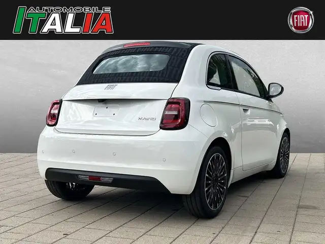 Fiat 500c view 2