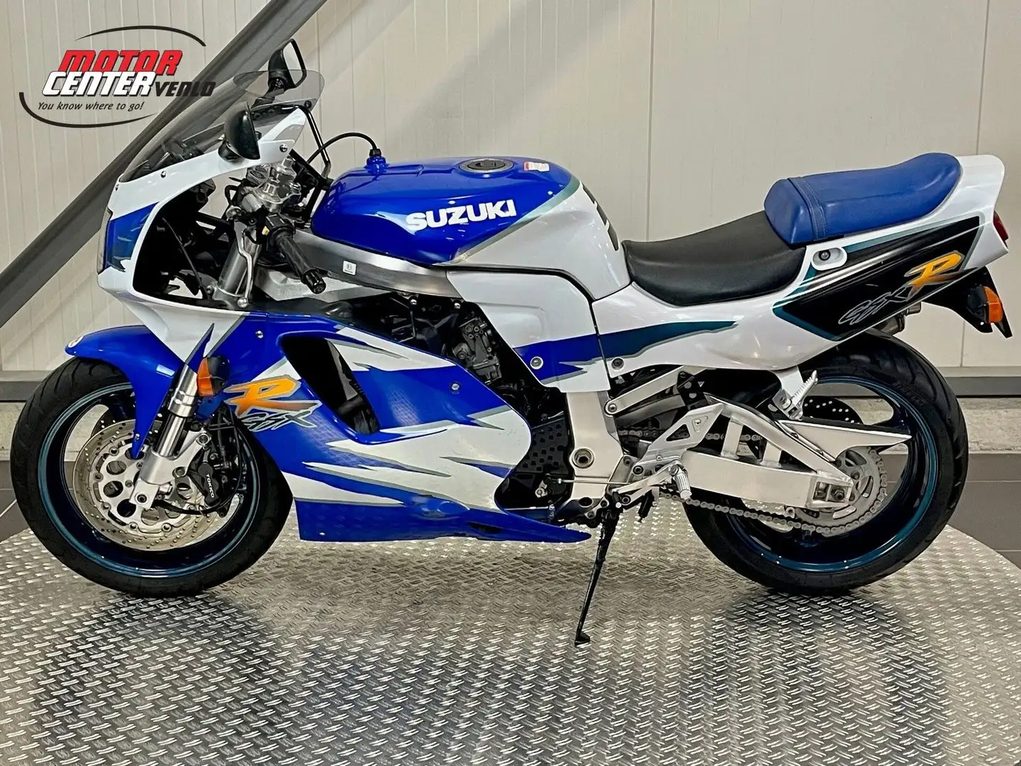 Suzuki GSX-R 750 Wit - 2