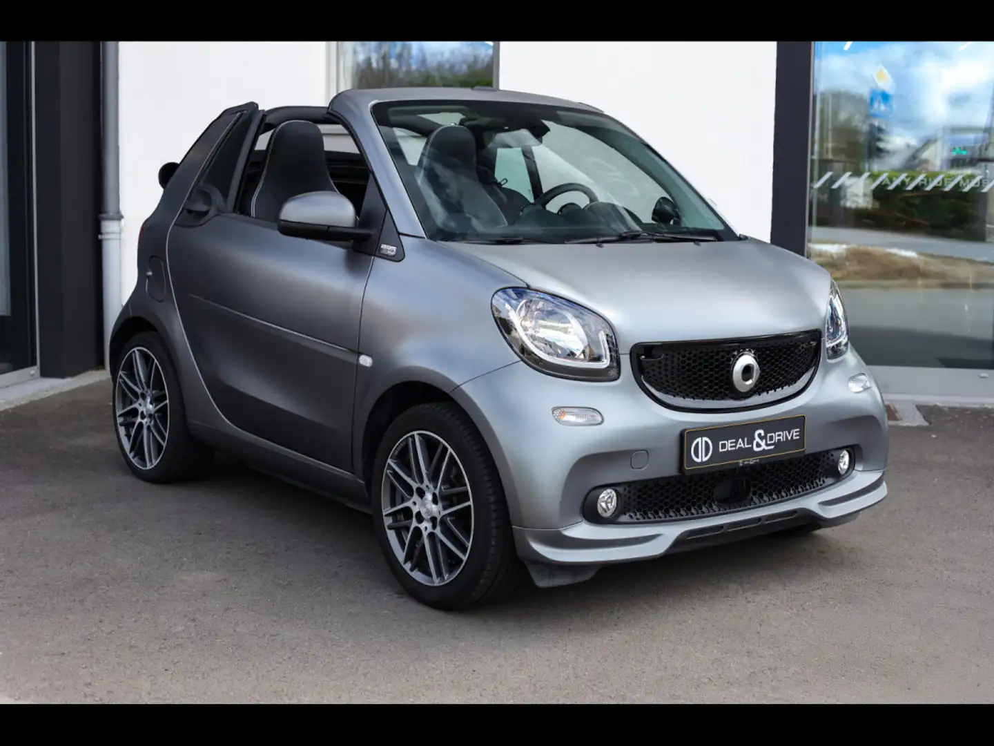 smart forTwo CABRIOLET AUTO. BRABUS STYLE°JBL°KAM°NAVI Gris - 1