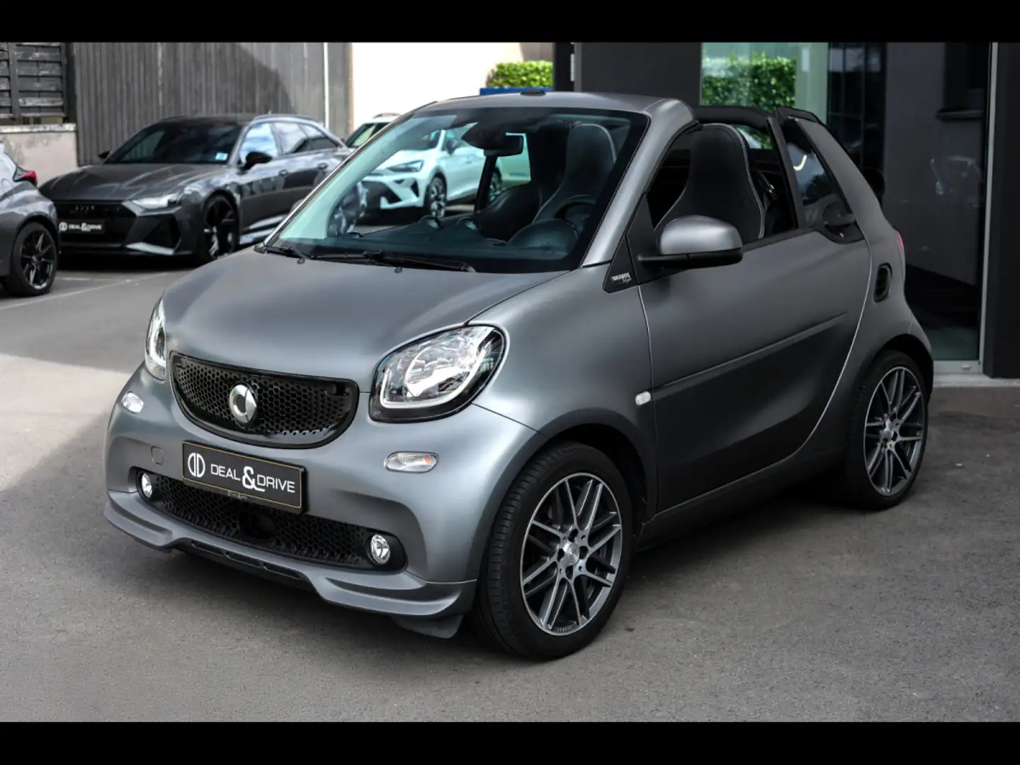 smart forTwo CABRIOLET AUTO. BRABUS STYLE°JBL°KAM°NAVI Gris - 2