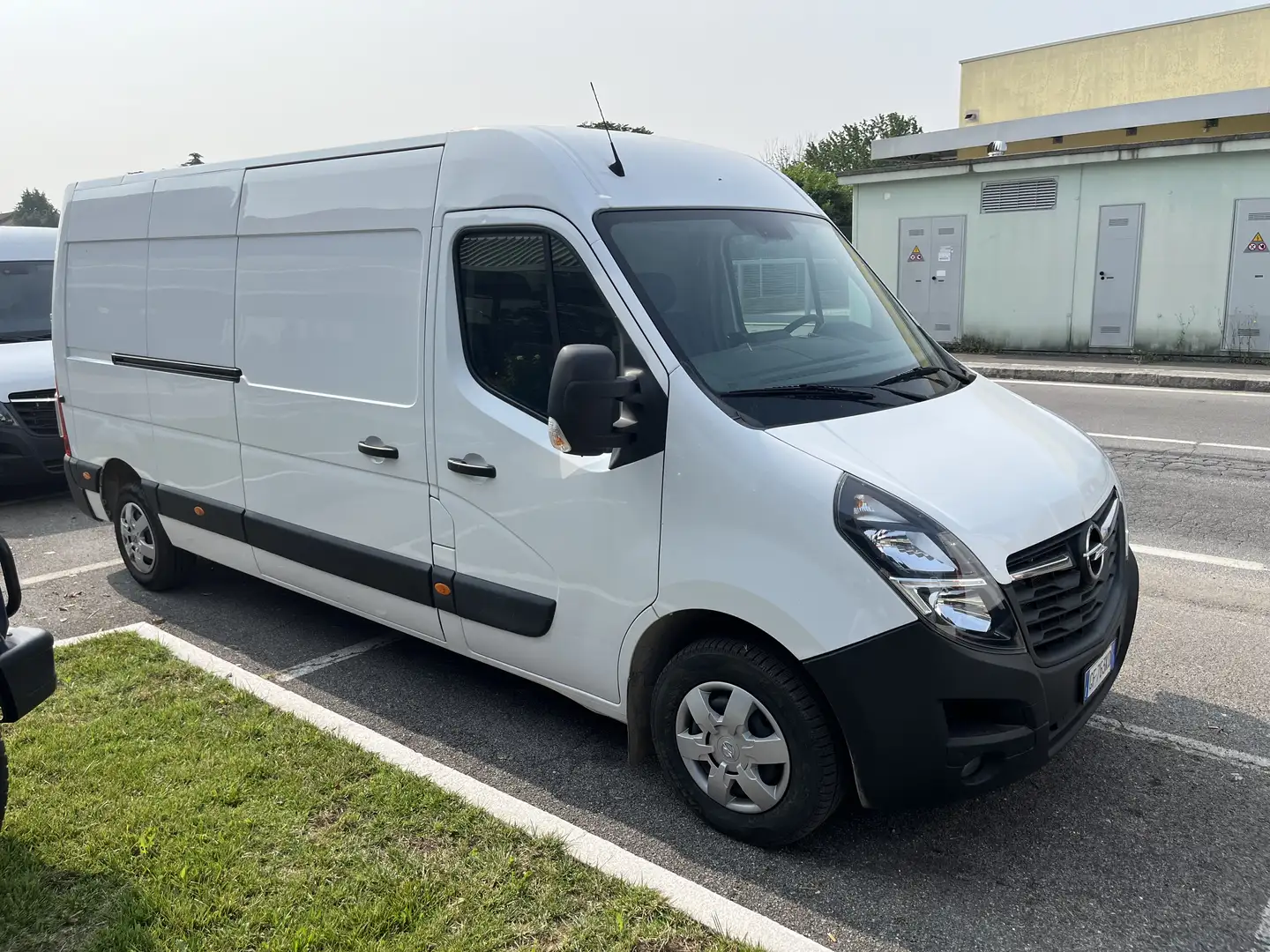 Opel Movano 3500 2.3 gasolio 136 cv Bianco - 1