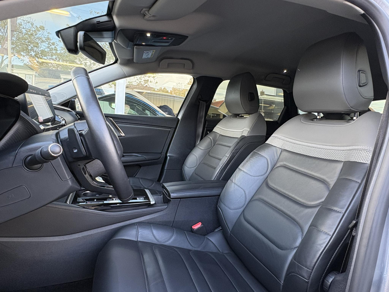 Citroen C5 X 1.6 Plug-in Hybrid 225 Shine | Afneembare trekhaak — photo 9