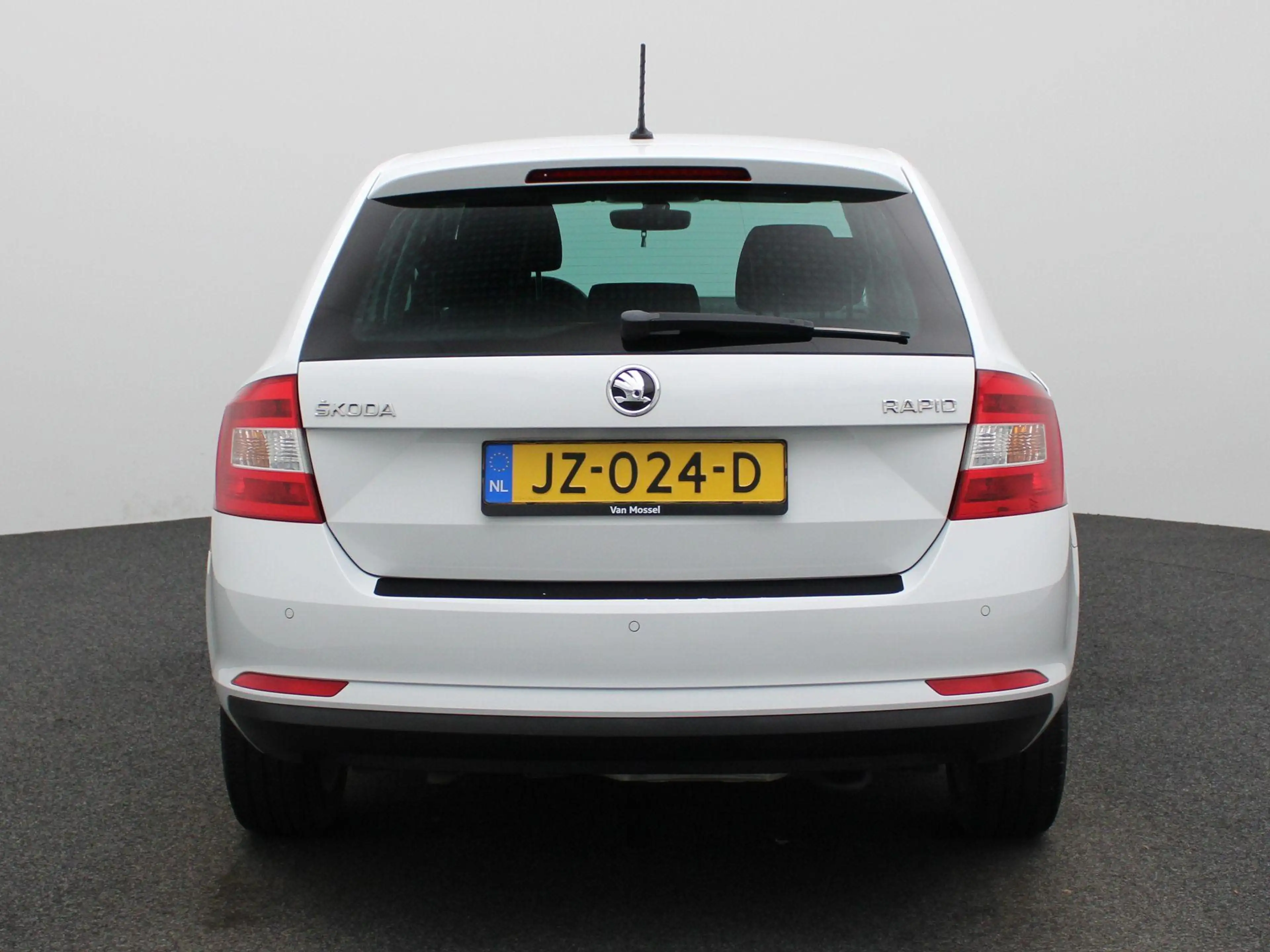 Skoda Rapid/Spaceback 1.2 TSI Greentech JOY | Automaat | Climate Control — photo 5