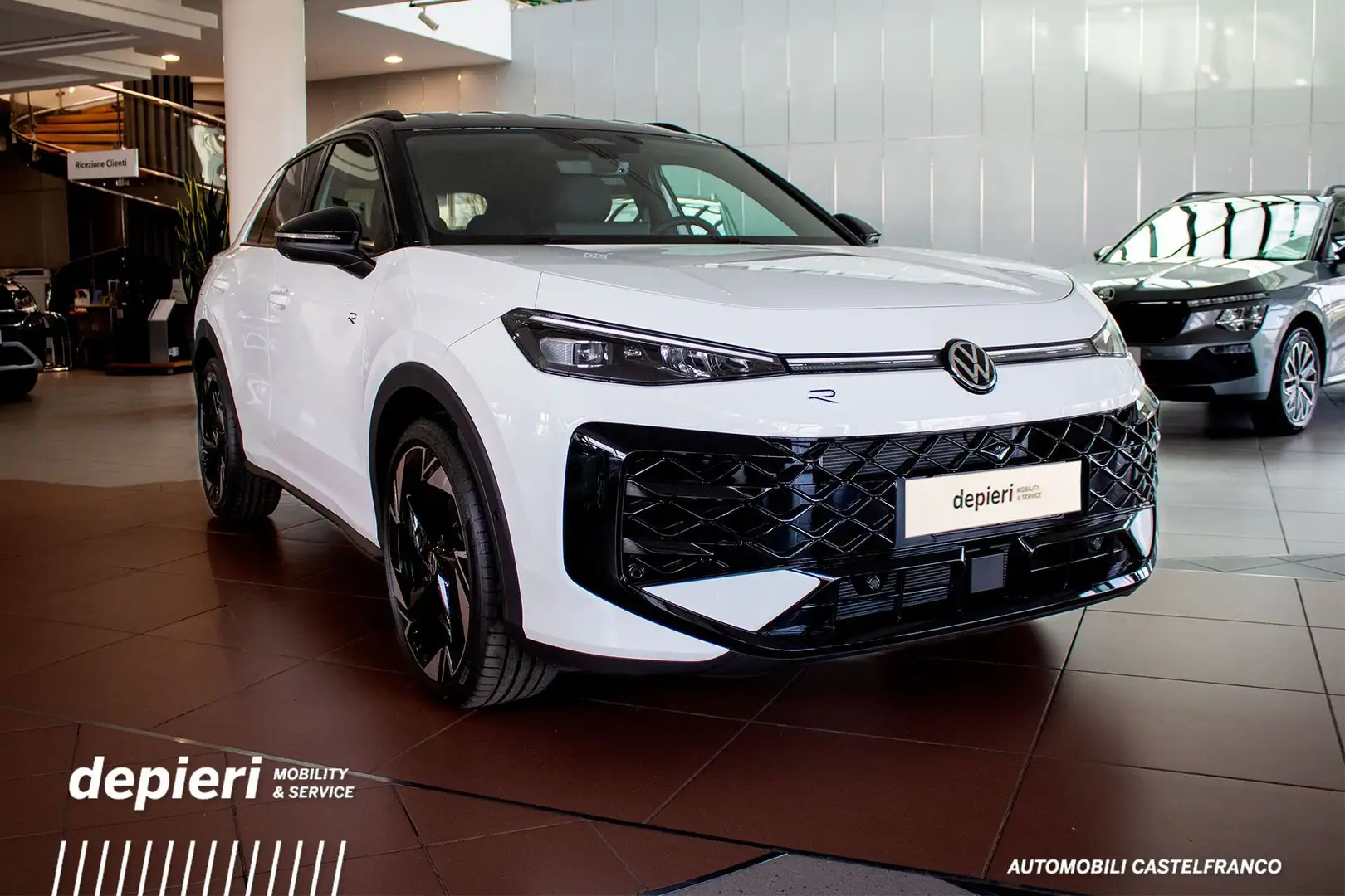 Volkswagen T-Roc T-Roc 1.5 eTSI ACT DSG R-Line MHEV Weiß - 1