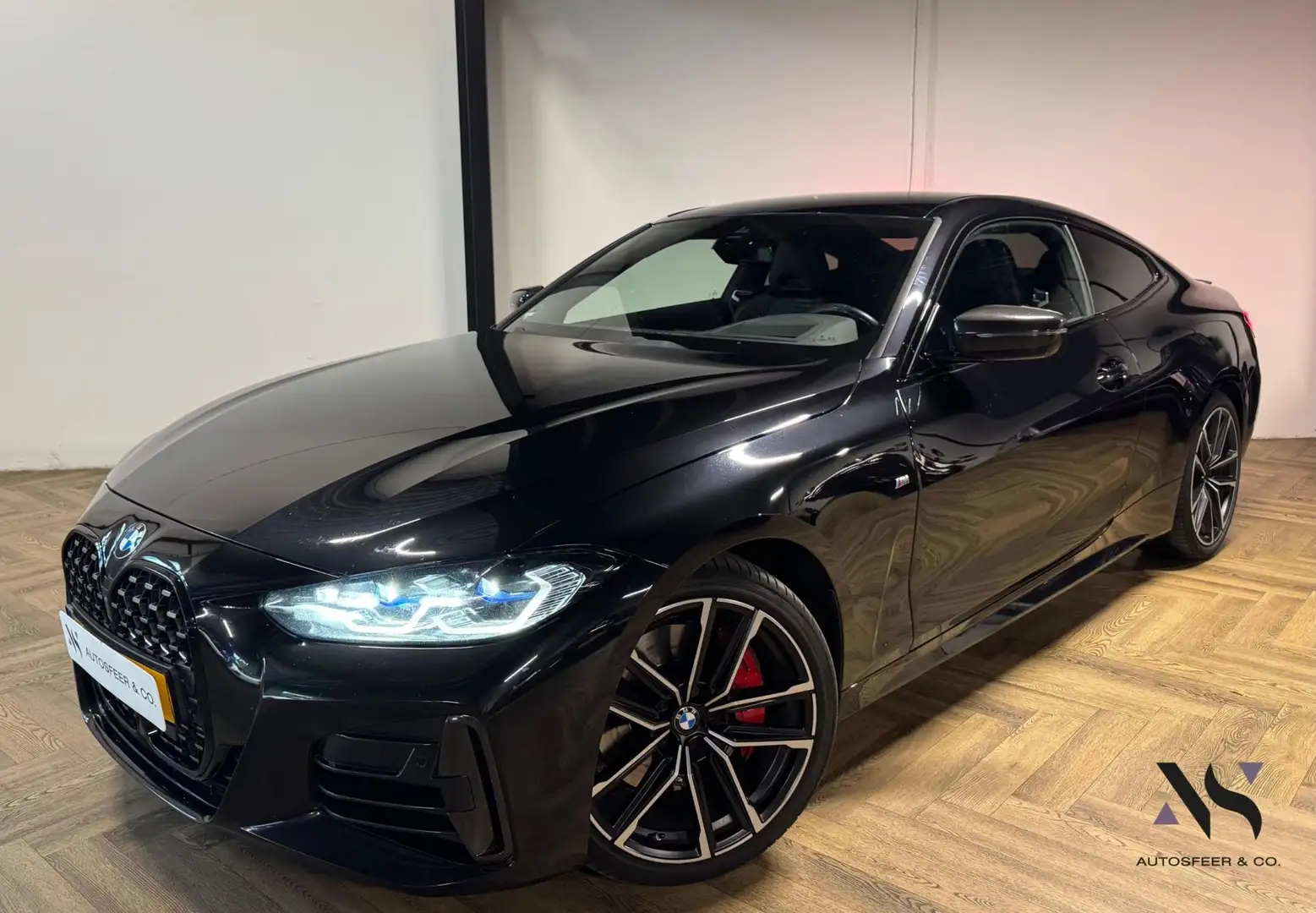 BMW 440 4-serie Coupé M440i xDrive High Executive KEYLESS Zwart - 1