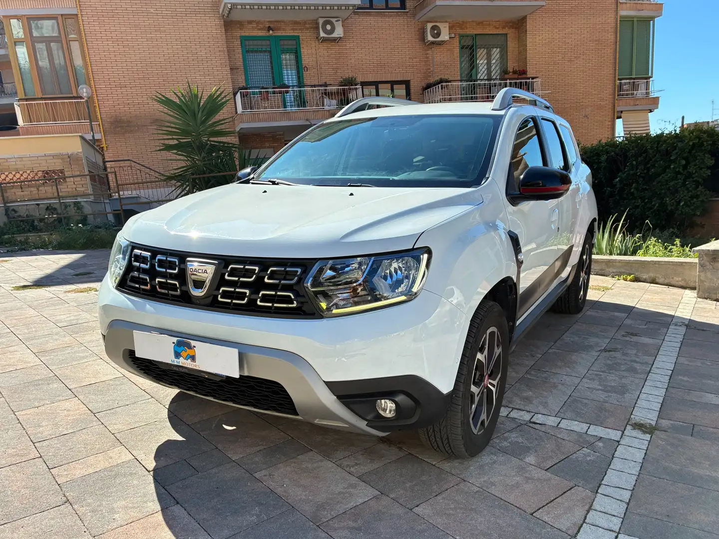 Dacia Duster Duster II 1.6 sce Techroad Gpl 4x2 115 cv Blanc - 1