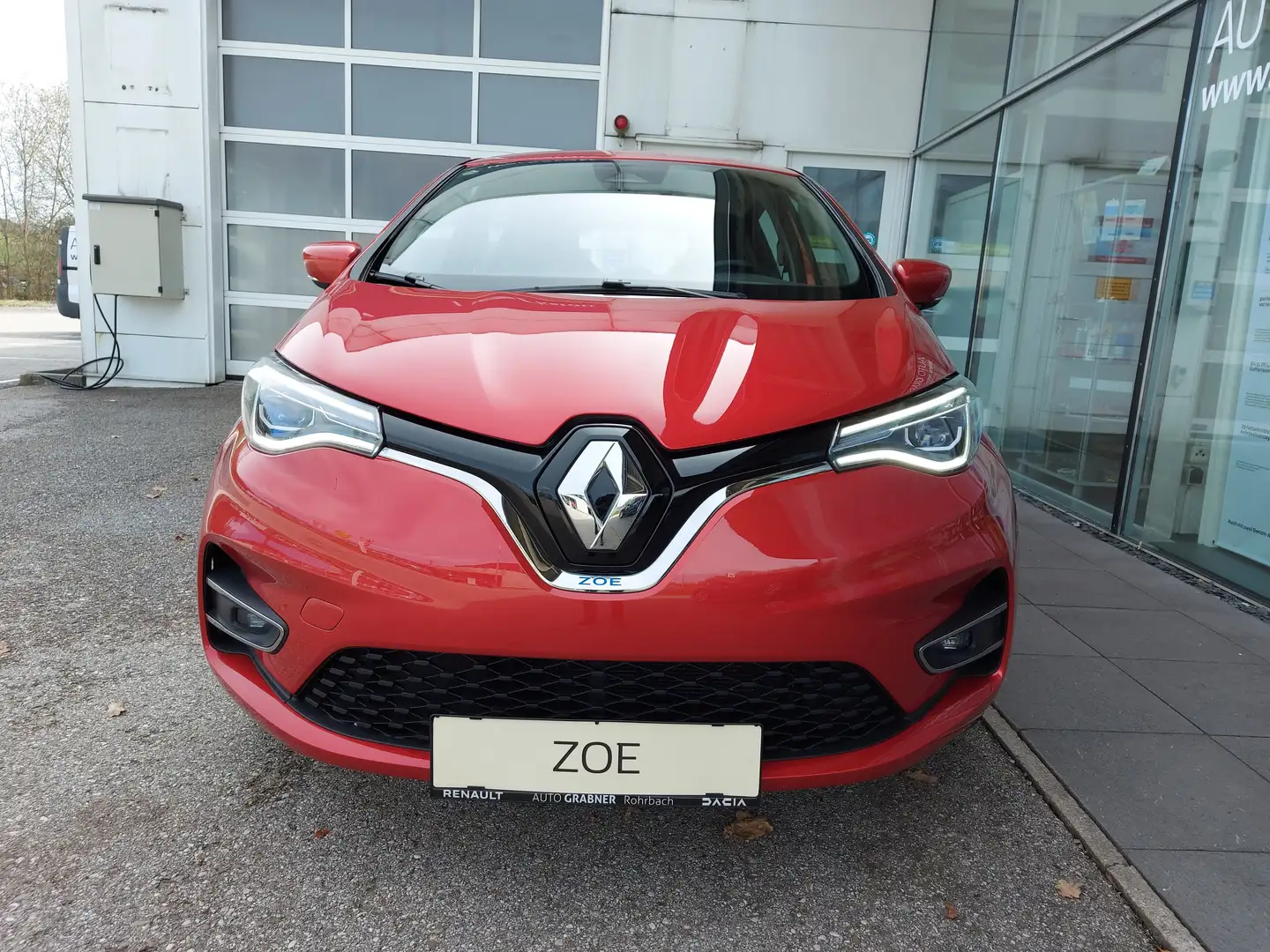 Renault ZOE COMPLETE R110 Z.E. 50 (52 kWh) Rot - 2