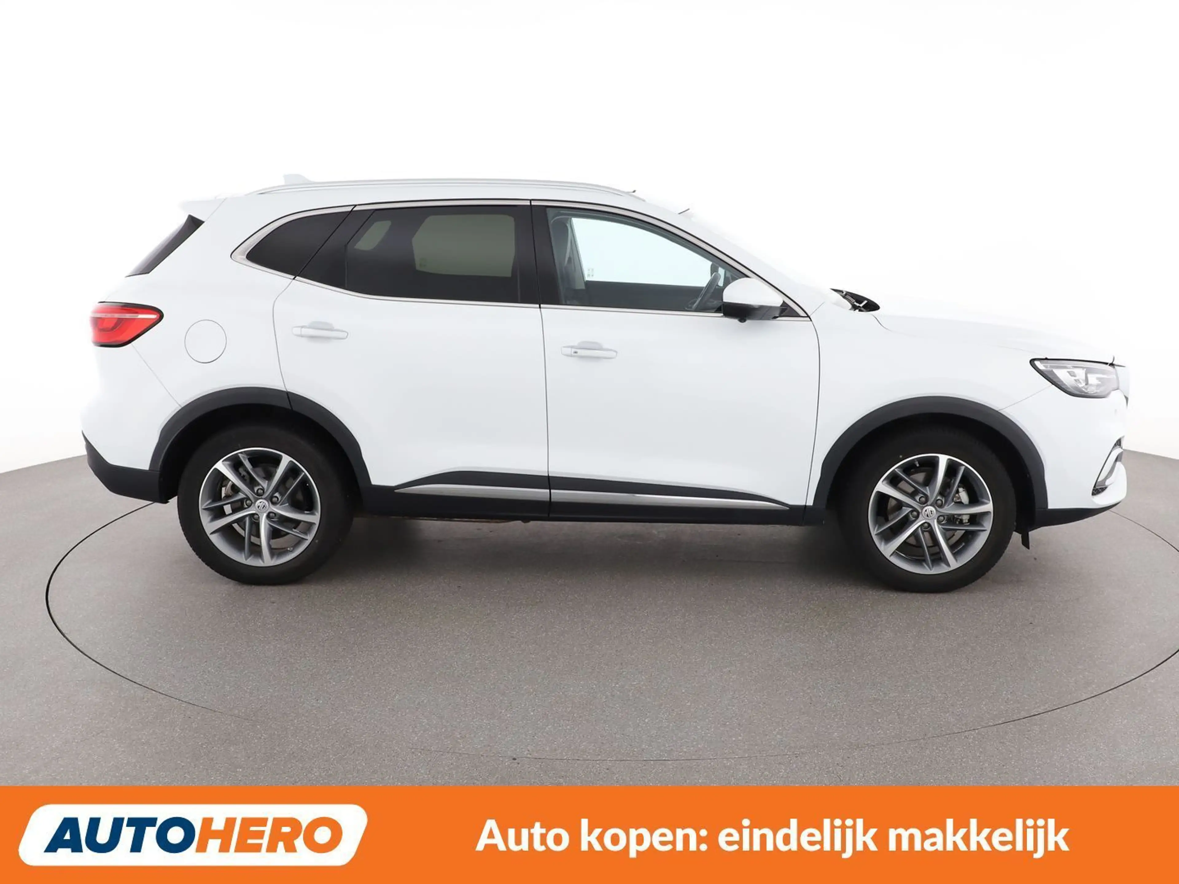 MG EHS 1.5 T-GDI Plug-in Hybrid Luxury — photo 7