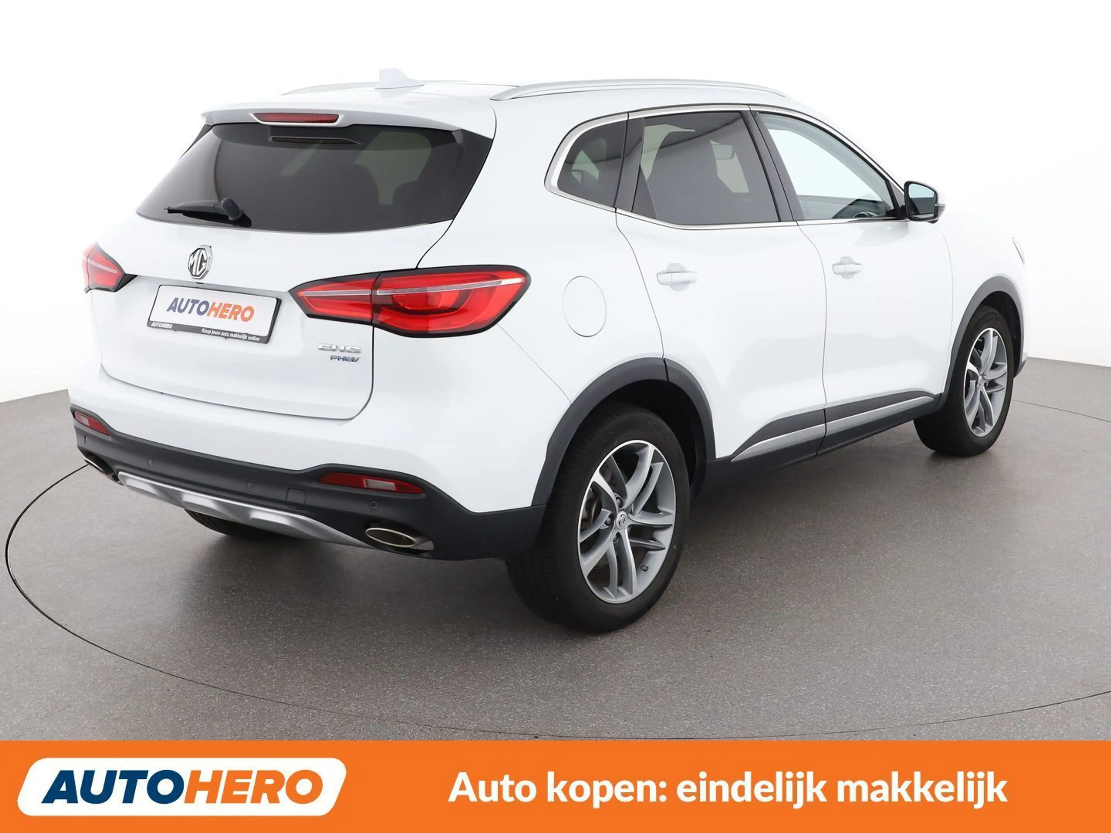 MG EHS 1.5 T-GDI Plug-in Hybrid Luxury — photo 6
