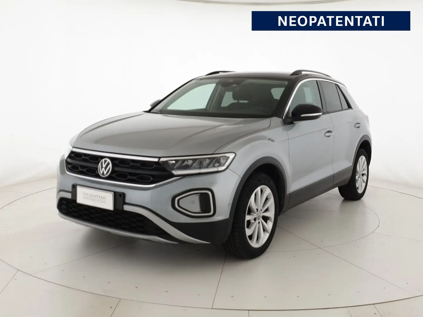 Volkswagen T-Roc 1.0 tsi life 110cv Grau - 1