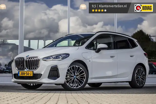 BMW 225 2-serie Active Tourer 225e xDrive | M-Sport | Pano