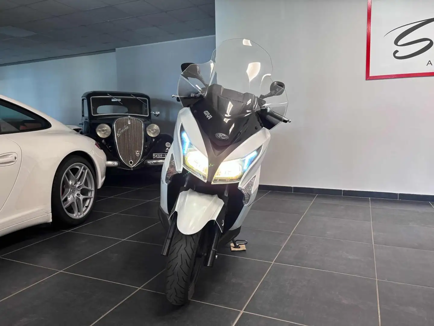 Kymco X-Town X-TOWN 300I KS60A Bianco - 2