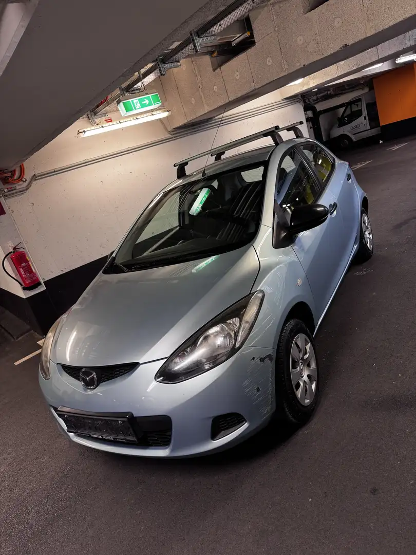 Mazda 2 1,3i CE Pro - 1