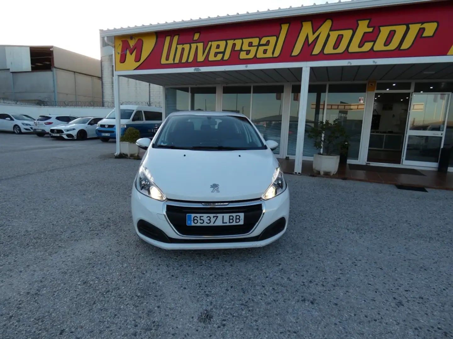 Peugeot 208 1.5BlueHDi S&S Active 100 Bianco - 2