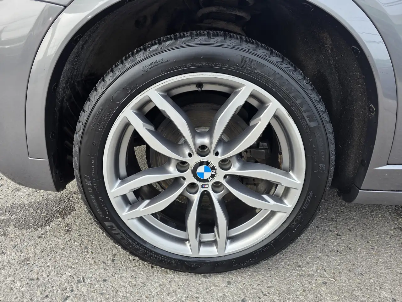 BMW X3 снимка BMW X3
